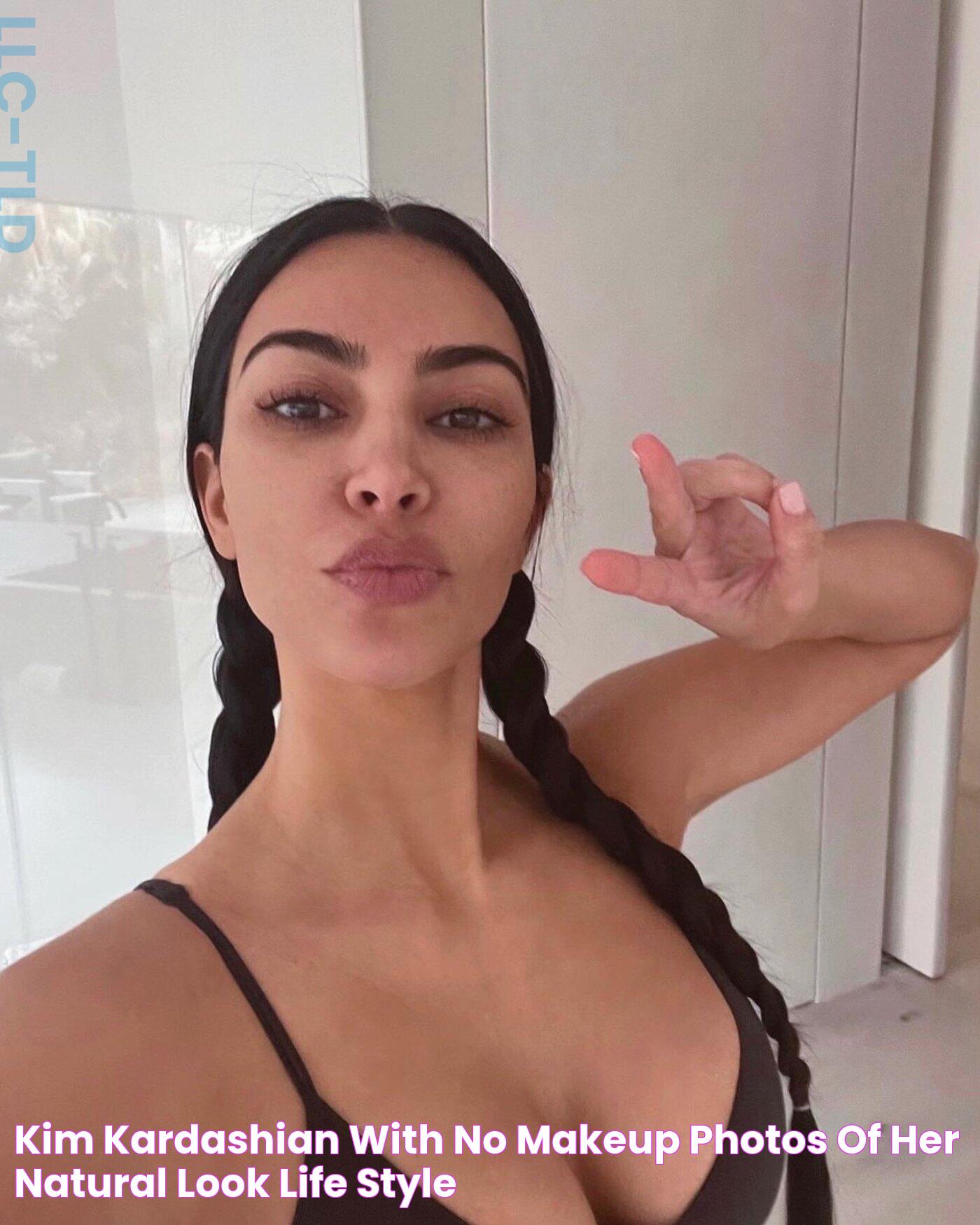 Kim Kardashian With No Makeup Photos Of Her Natural Look Life & Style