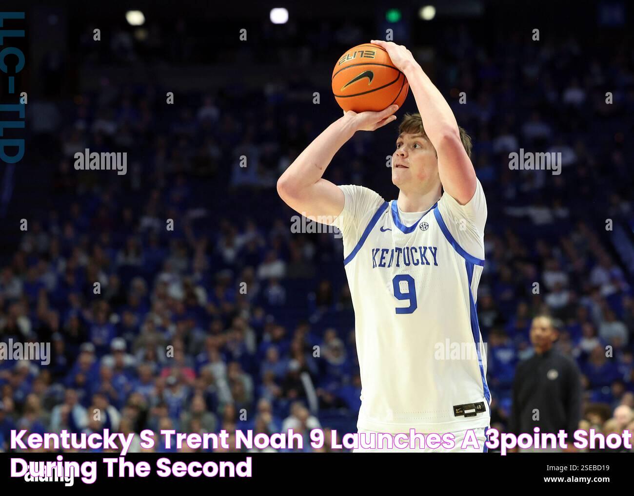 Kentucky's Trent Noah (9) launches a 3point shot during the second