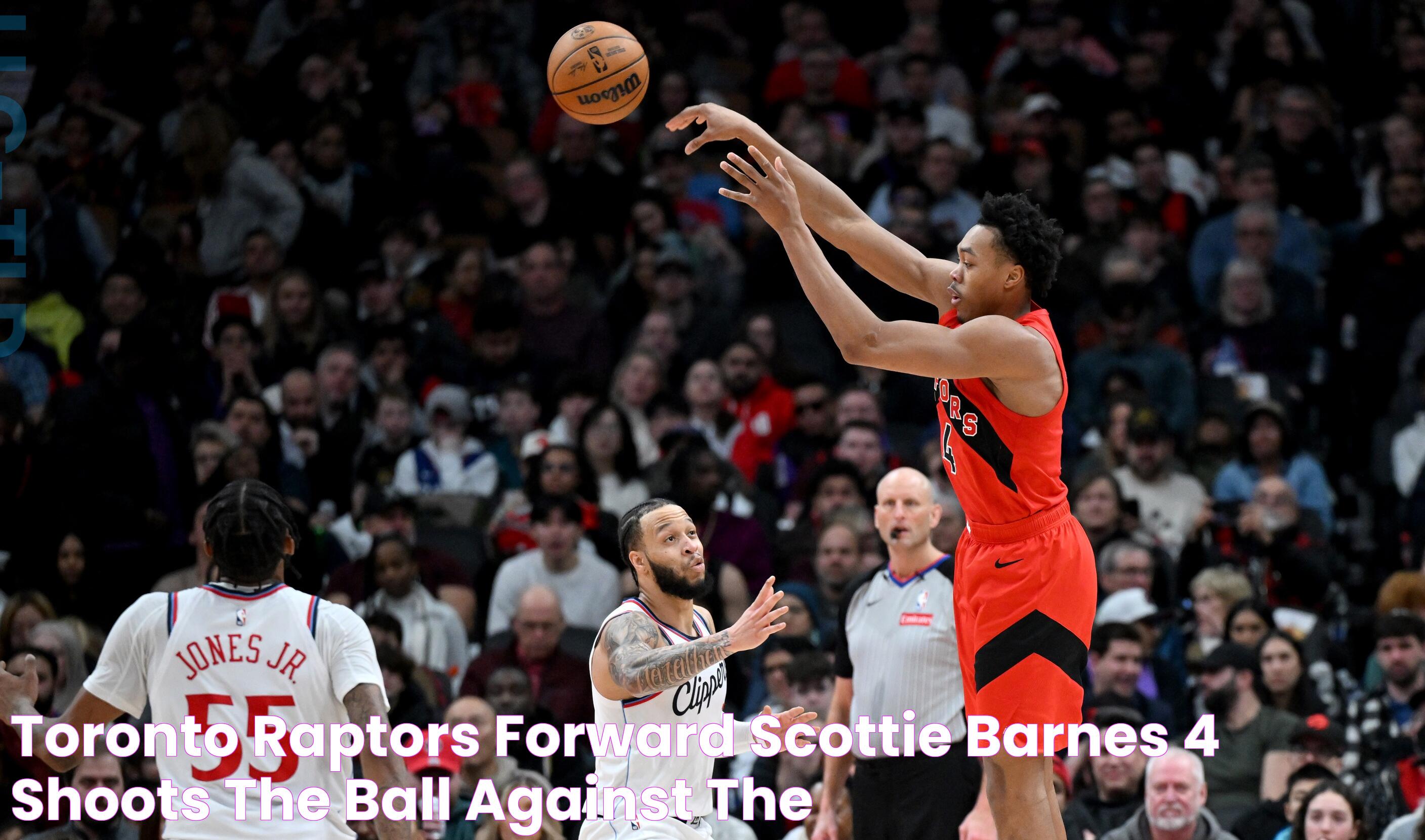 Toronto Raptors forward Scottie Barnes (4) shoots the ball against the