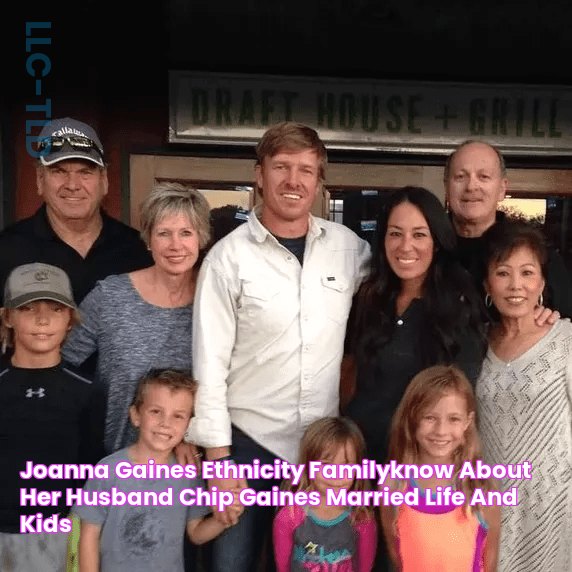 Joanna Gaines Ethnicity, familyKnow about her husband Chip Gaines, married life, and kids