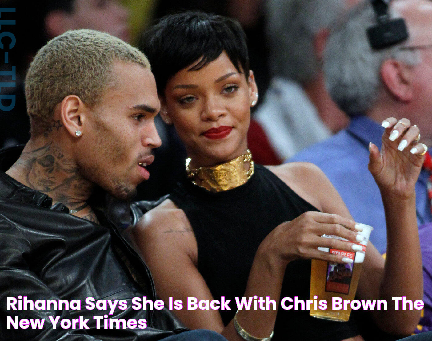 Rihanna Says She Is Back With Chris Brown The New York Times